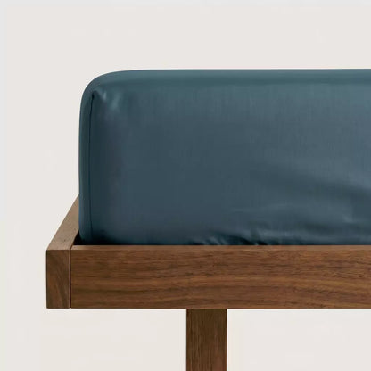 PURAFF Dog Hair Resistant TENCEL™ Lyocell Fitted Sheet in Deep Harbor - Deep Pocket Corner Detail