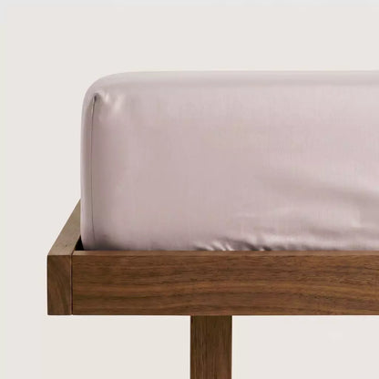 PURAFF Dog Hair Resistant TENCEL™ Lyocell Fitted Sheet in Lavender Fog - Deep Pocket Corner Detail